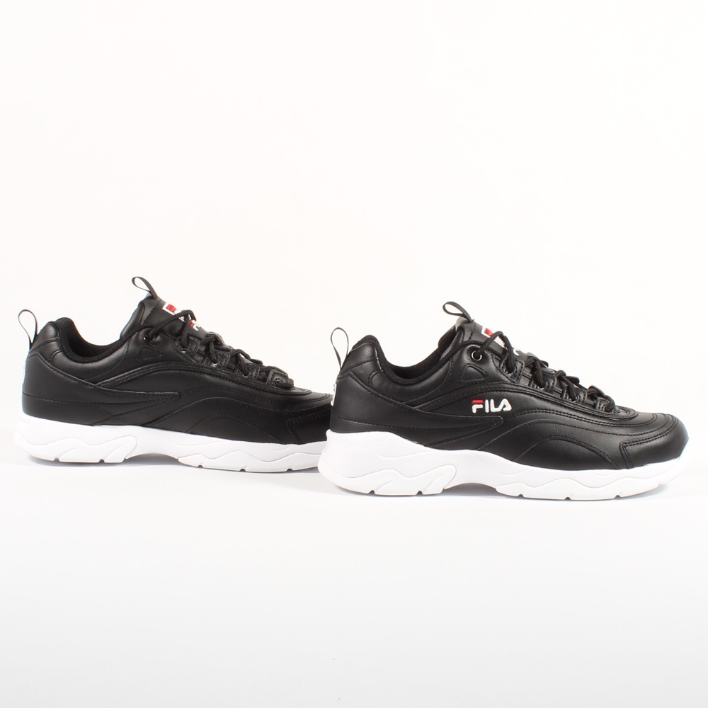 Fila Disarray Women's Sneakers Shoes Black NEW - Picture 7 of 8